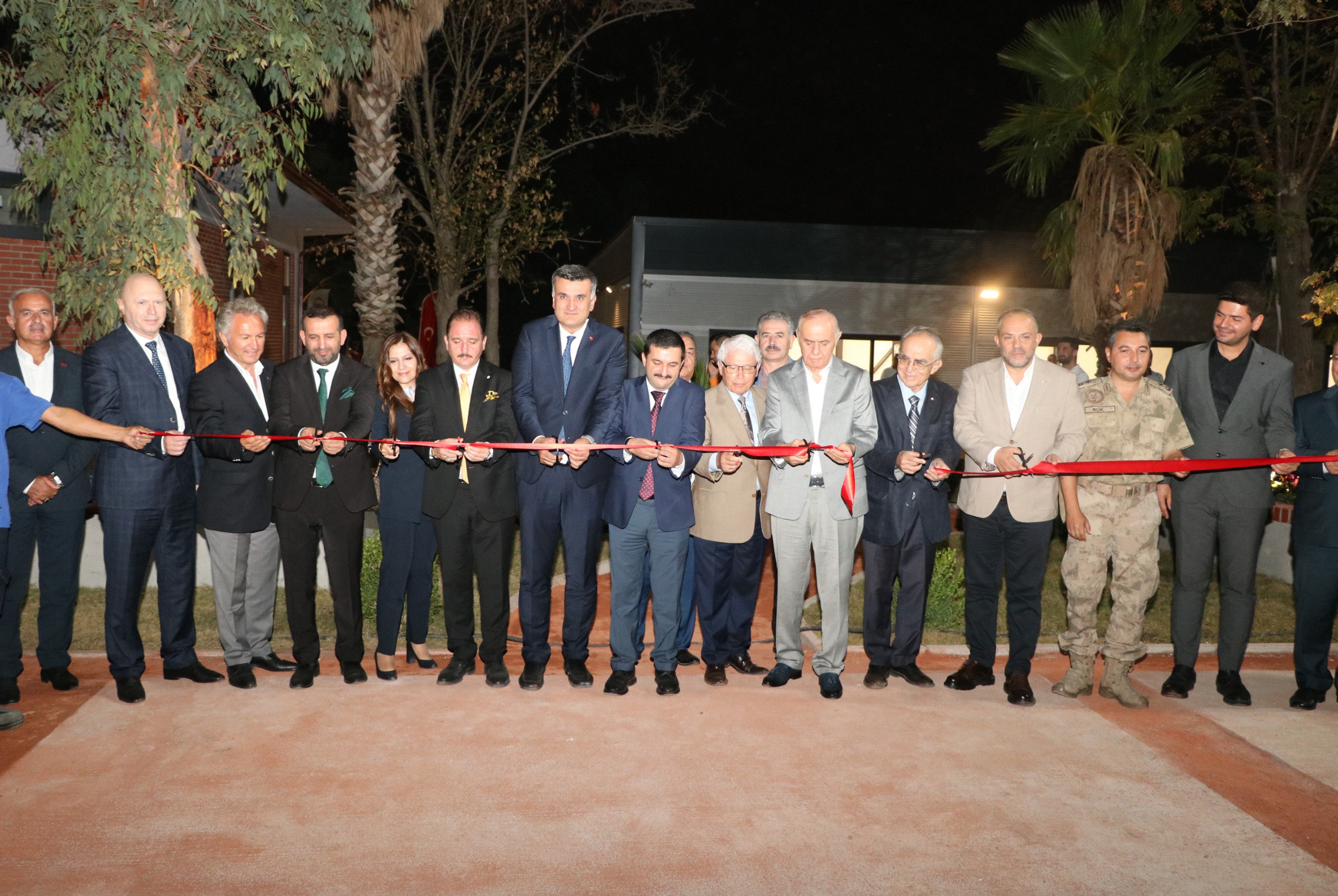 İSTE İMYO GÖRKEMLİ BİR AÇILIŞ TÖRENİYLE YENİDEN HİZMETE GİRDİ