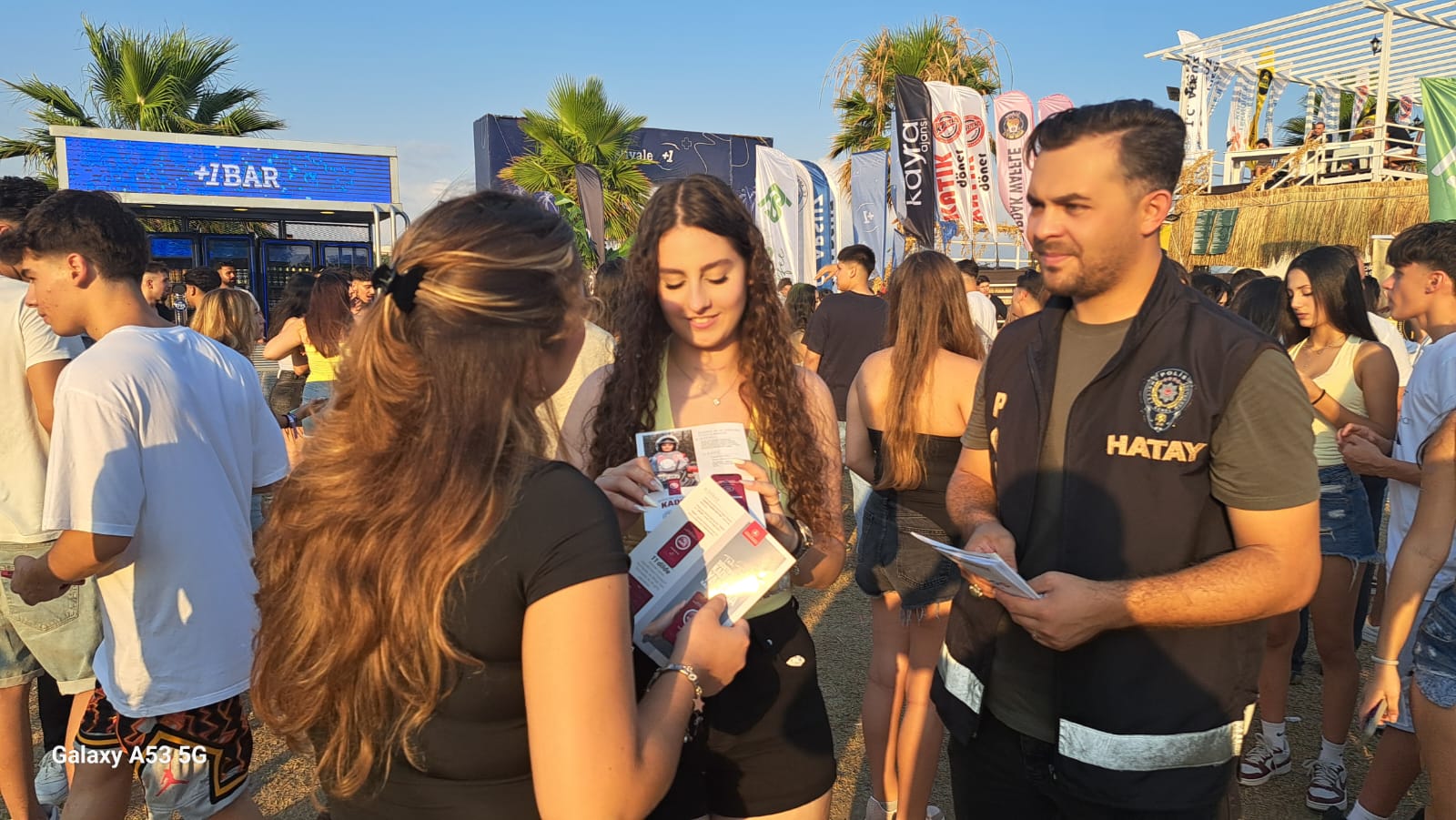 EMNİYETTEN ROYS FEST’TE BİLGİLENDİRME STANDI!