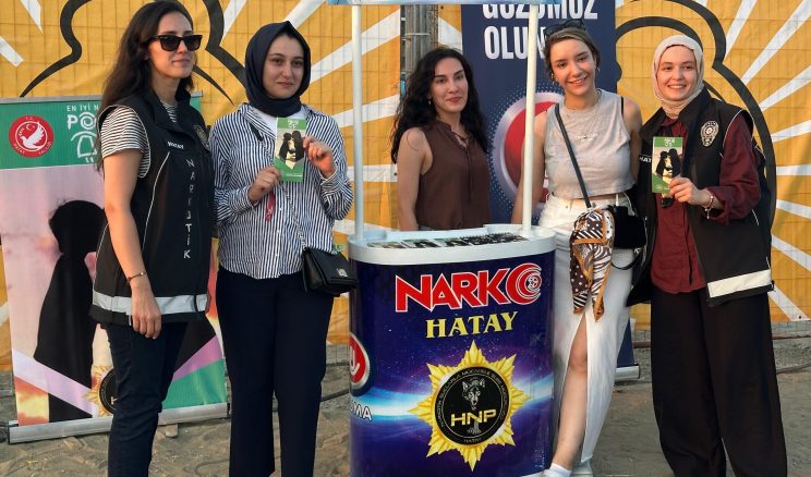 ARSUZ MİLYON FEST’TE 7 BİN KİŞİYE GÜVENLİK VE FARKINDALIK EĞİTİMİ